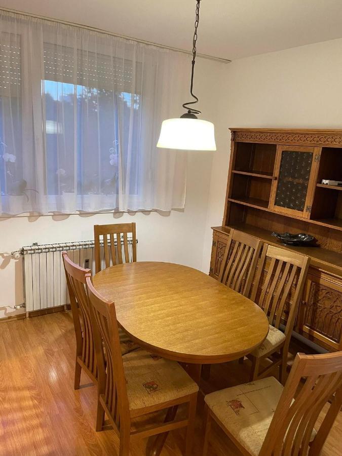 Lolly Apartment Karlovac Esterno foto
