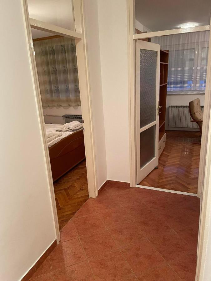 Lolly Apartment Karlovac Esterno foto